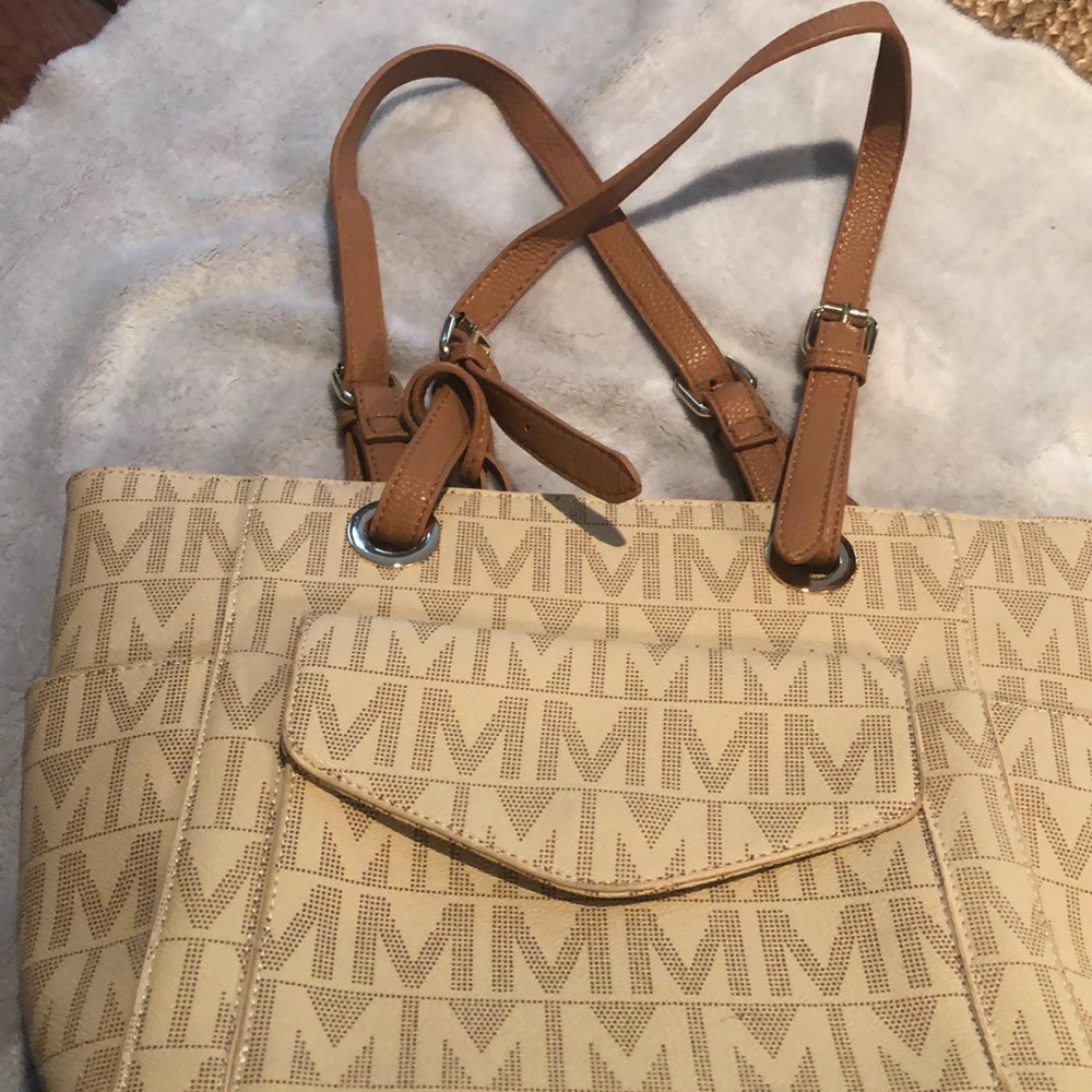 Mkf collection purse